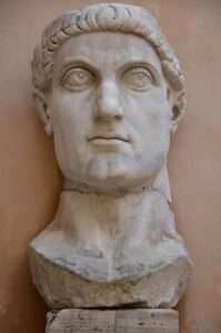 Kaiser Konstantin der Große: Biografie, Kinder, und Statue